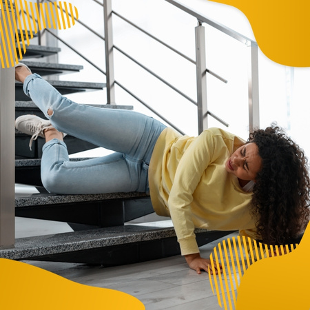 Leżąca na schodach dziewczyna - Power Safety